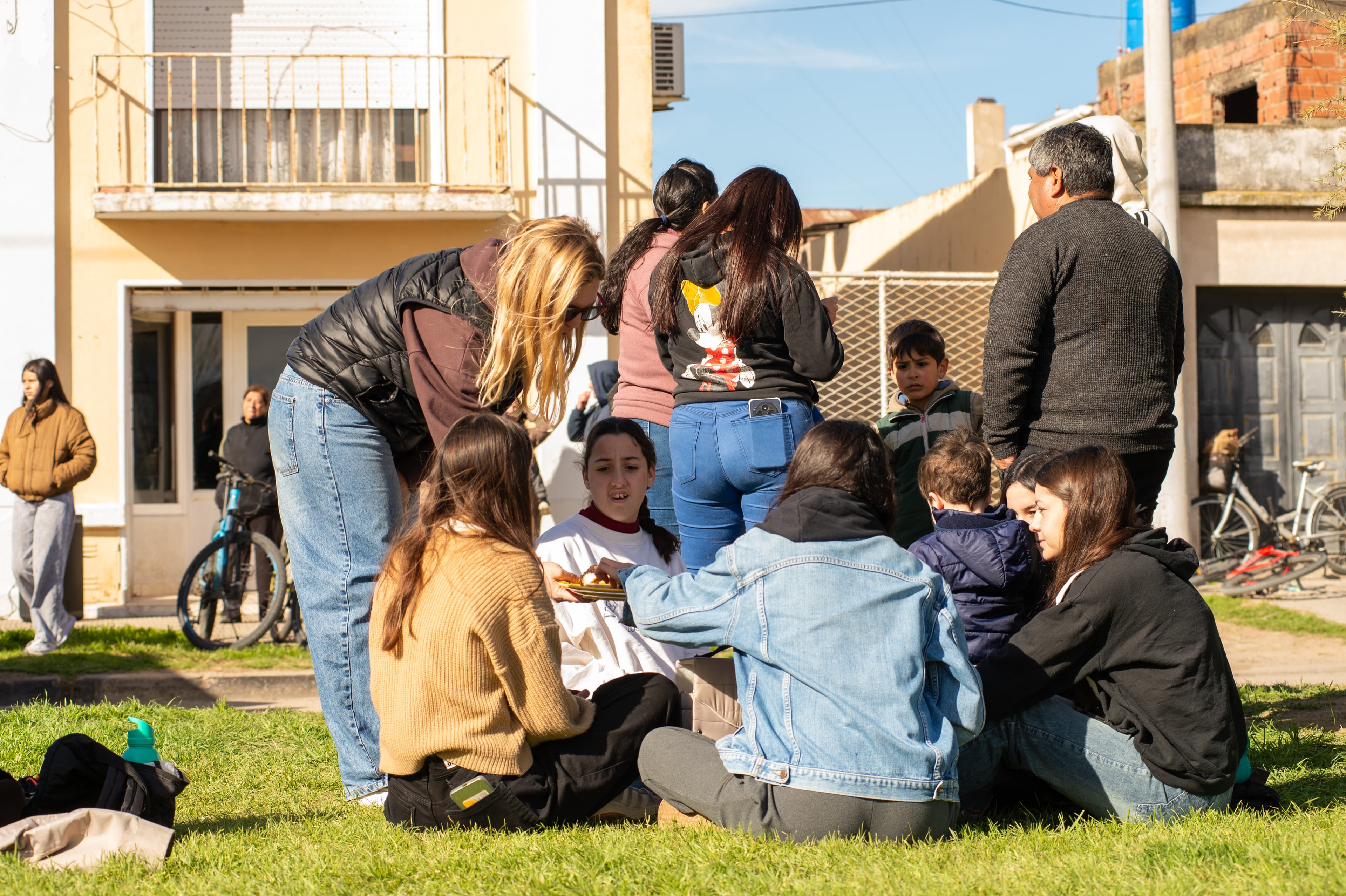 UNA TARDE DE ALEGRÍA Y ENCUENTRO EN LA UNIDAD BÁSICA DE TORNQUIST